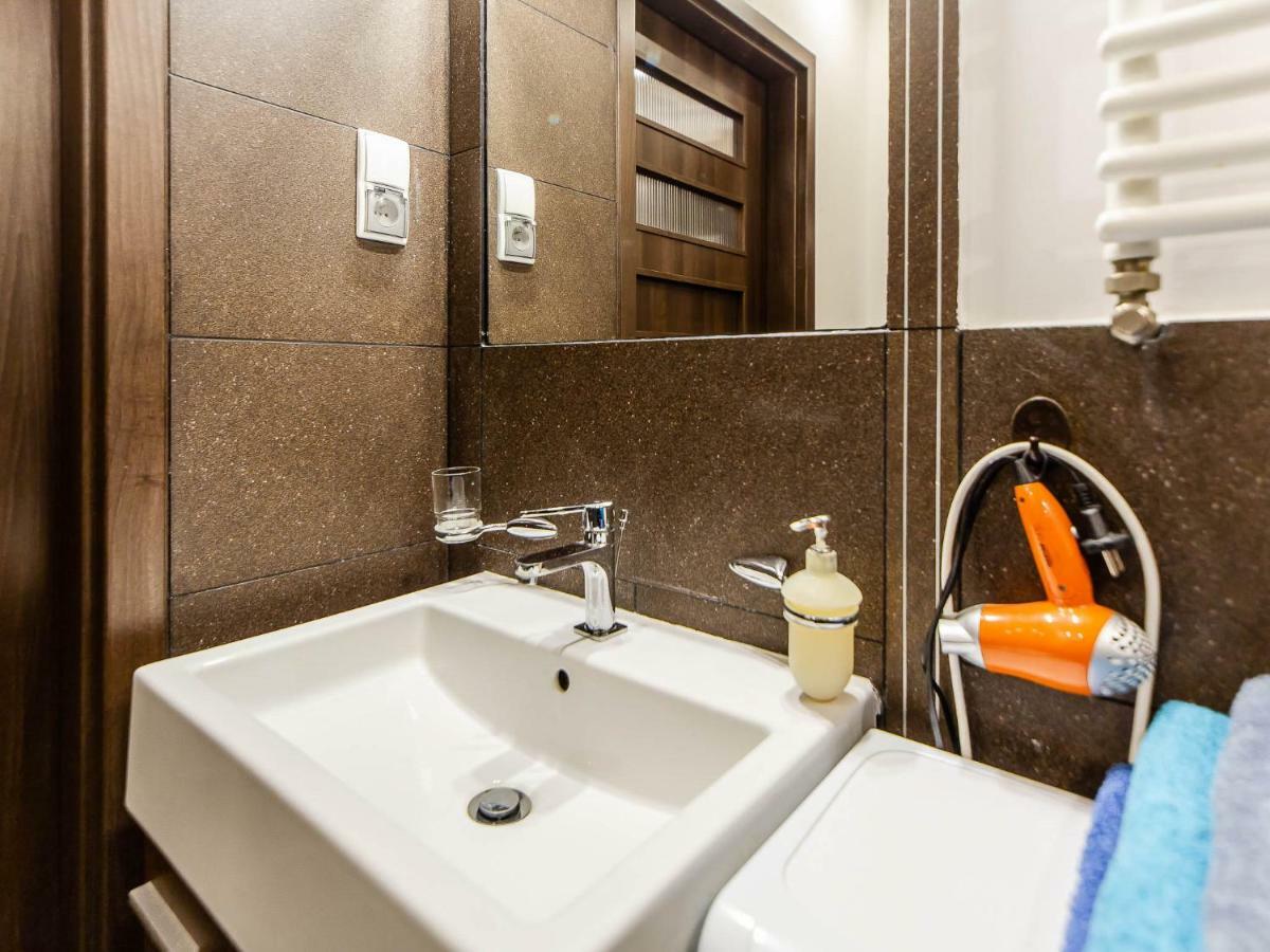 Apartament Pomaranczowy Z Basenem,Sauna-Blisko Morza. Kolobrzeg Dış mekan fotoğraf