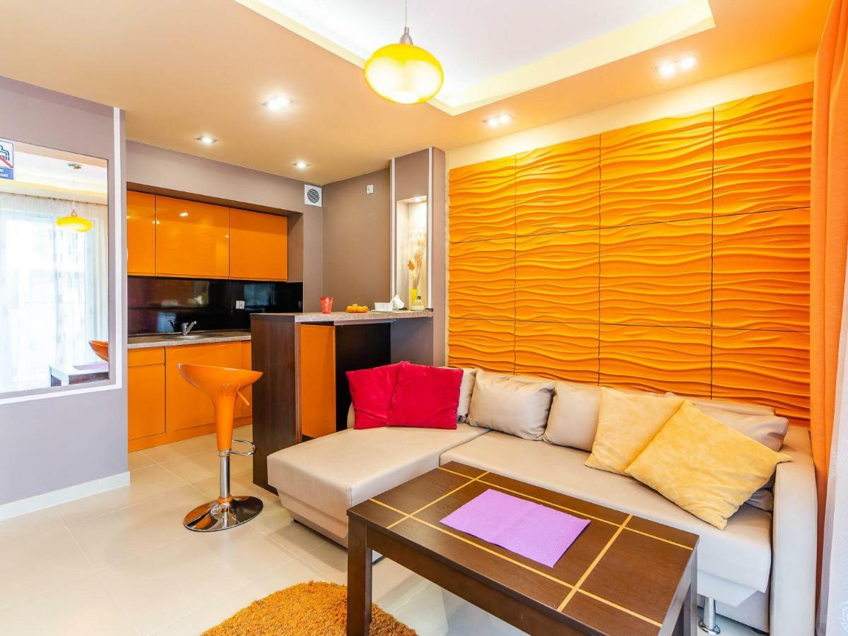 Apartament Pomaranczowy Z Basenem,Sauna-Blisko Morza. Kolobrzeg Dış mekan fotoğraf