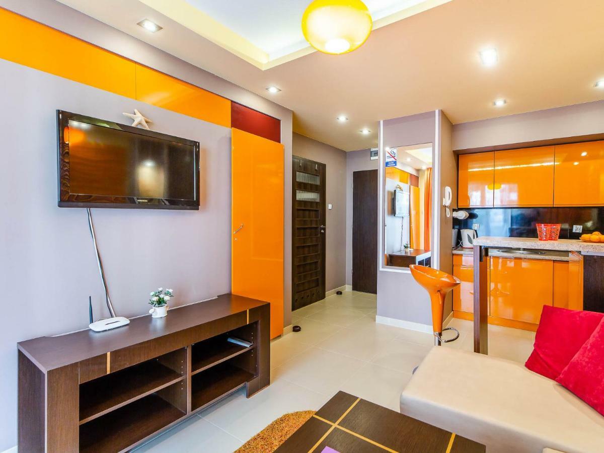 Apartament Pomaranczowy Z Basenem,Sauna-Blisko Morza. Kolobrzeg Dış mekan fotoğraf