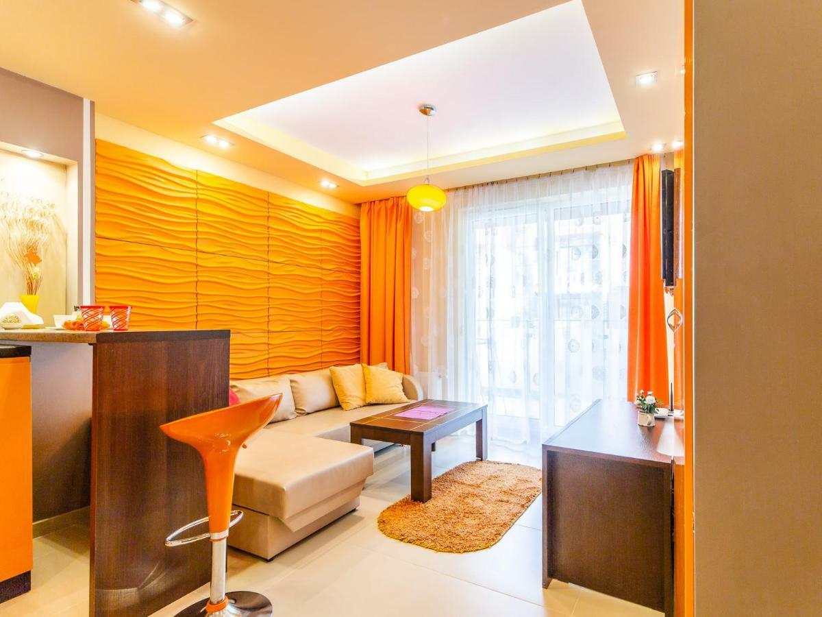 Apartament Pomaranczowy Z Basenem,Sauna-Blisko Morza. Kolobrzeg Dış mekan fotoğraf